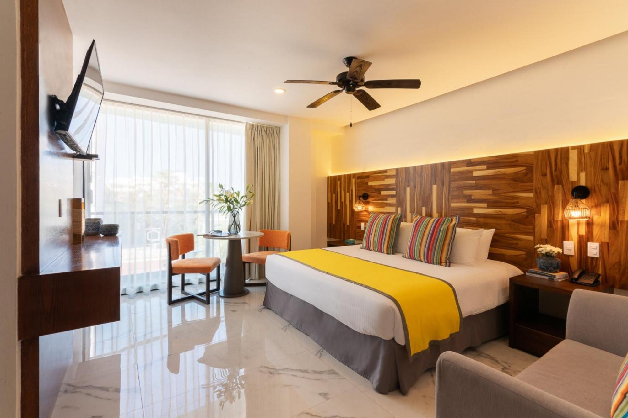Collection O Hotel Marvic بلايا ديل كارمن المظهر الخارجي الصورة